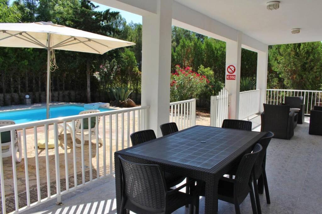 Villa Alomar Crestatx ภายนอก รูปภาพ
